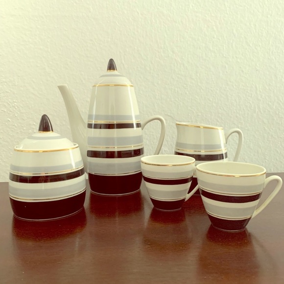 Vintage Tea Set w gold trim